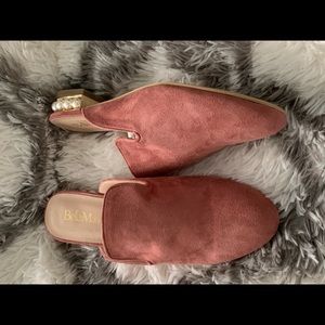 Cute Mule Slides Candy Pearl and Mauve Brand New